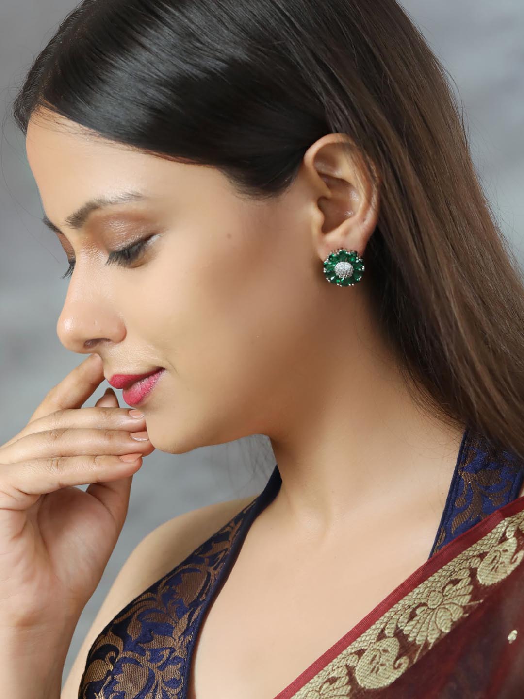 Green American Diamond Cubic Zirconia Silver Plated Stud Earring
