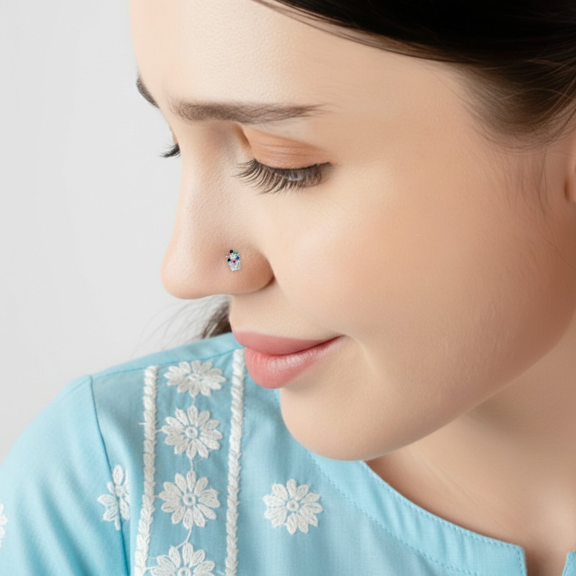 Chaand Phool Silver Nose Pin