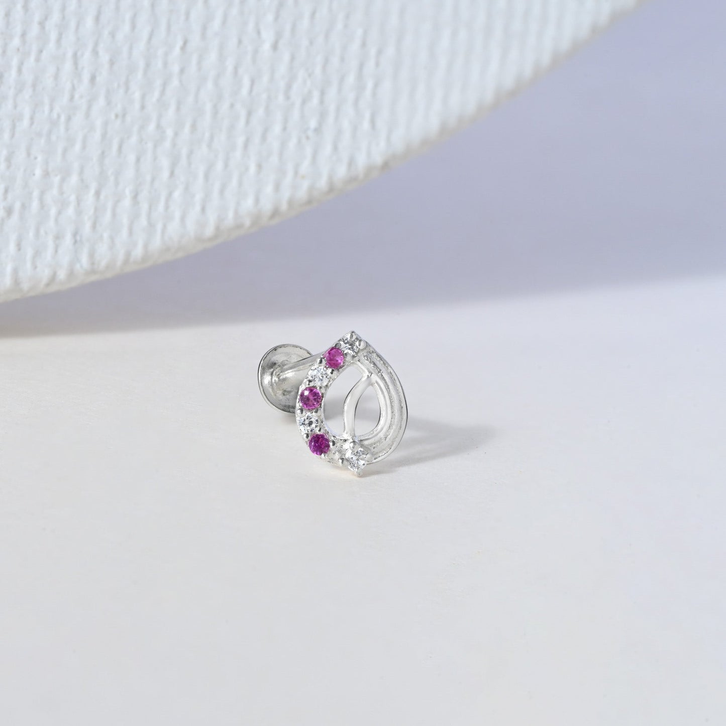 Leaf Arc Silver Nose Pin
