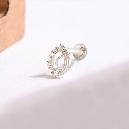 Leaf Curve Silver Nose Pin