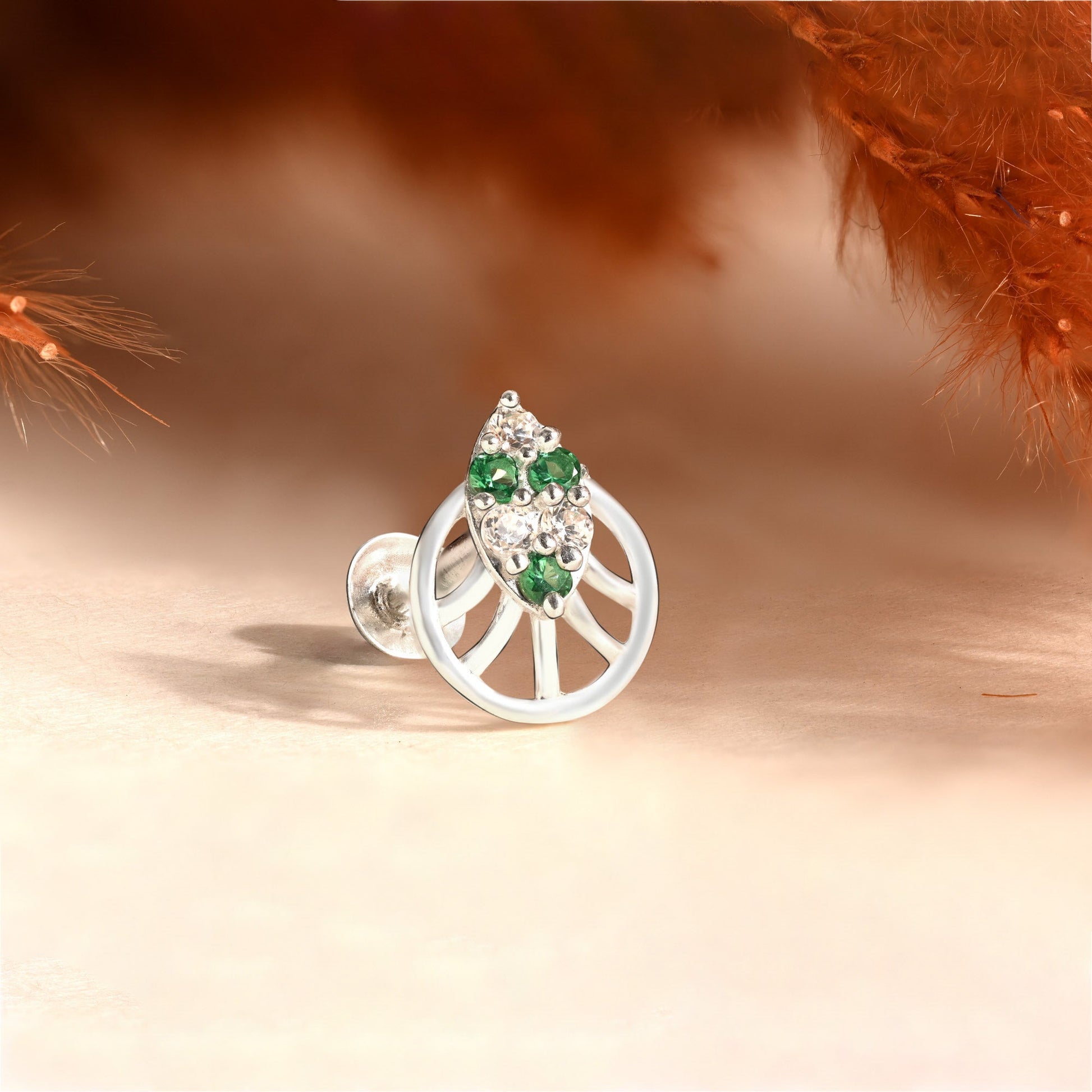 Classic Cluster Silver Nose Pin