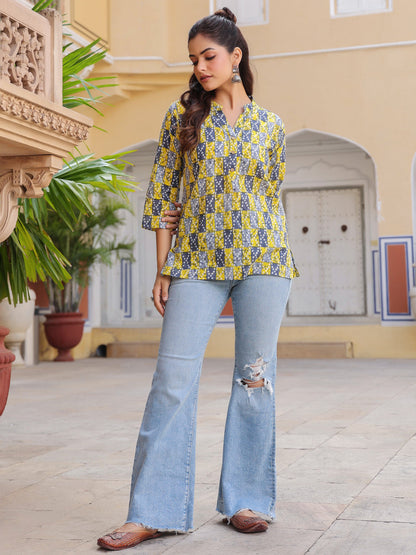 Elegant yellow mandarin collar blouse