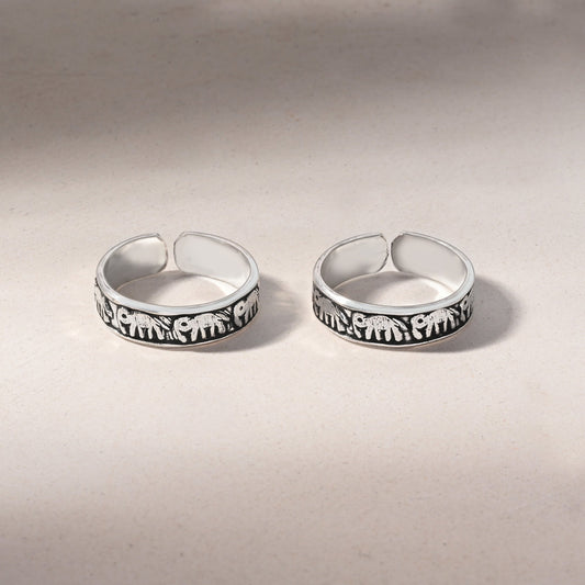silver toe ring