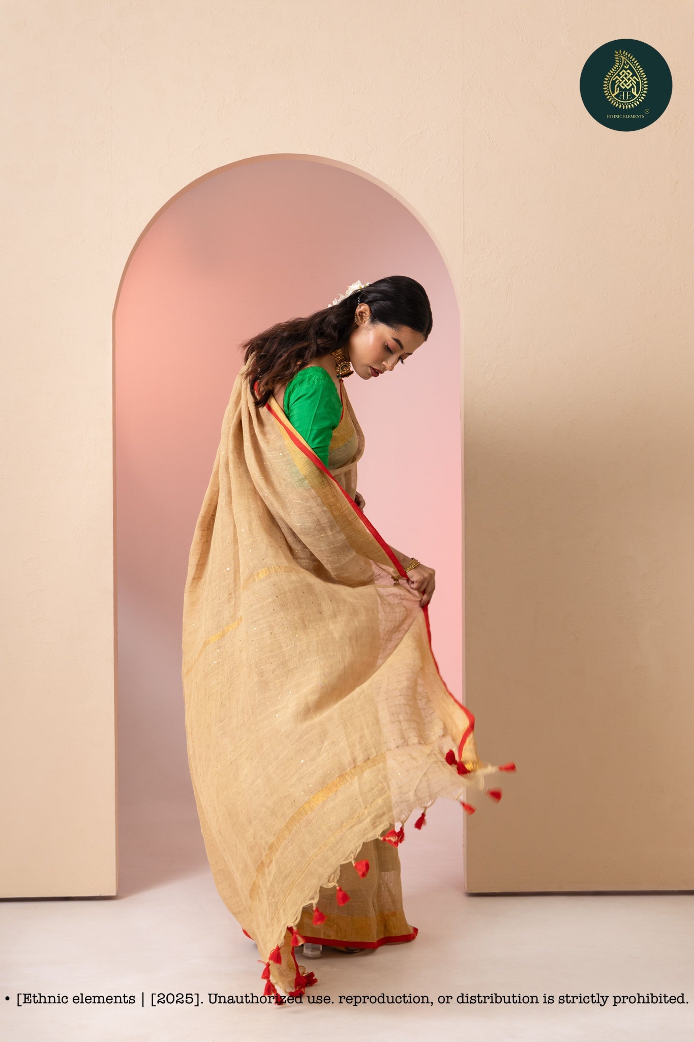 Premium Woven Linen Saree - Sepia Dream