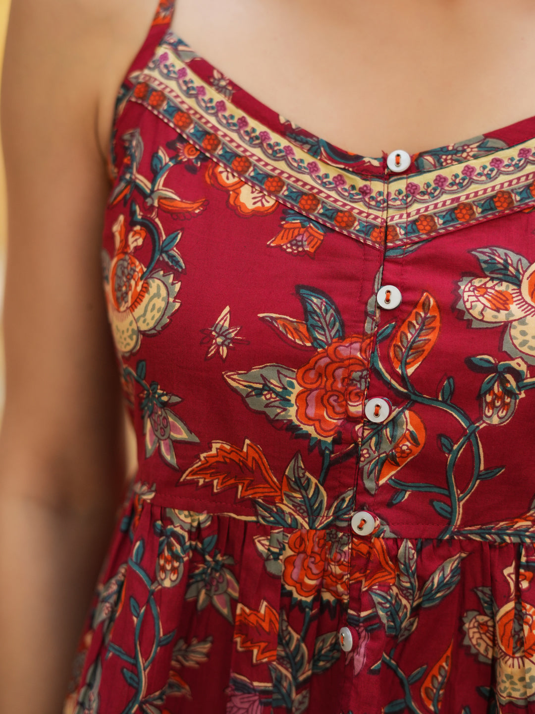 Floral Print Sleeveless Peplum Top