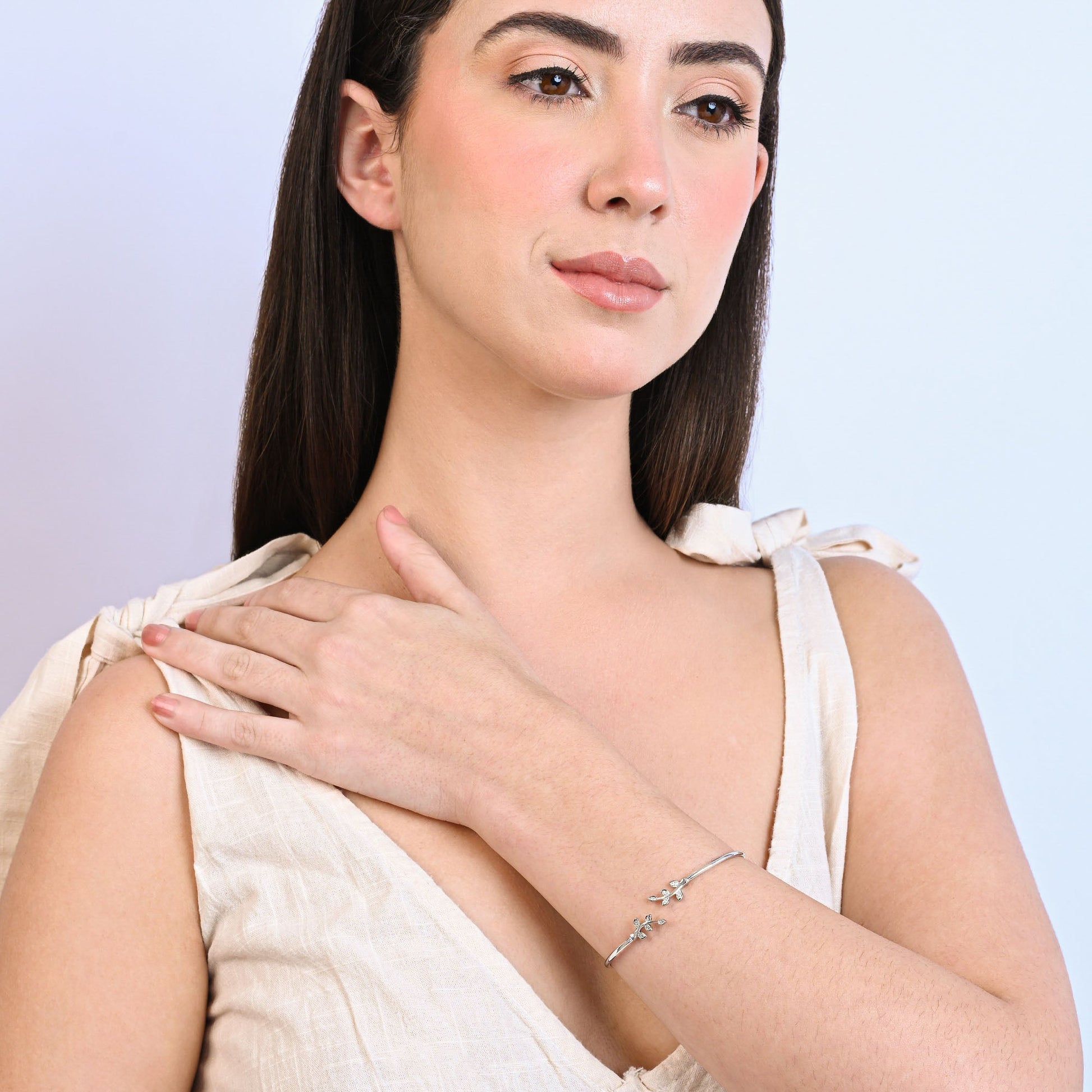 Leaflet Silver Kada