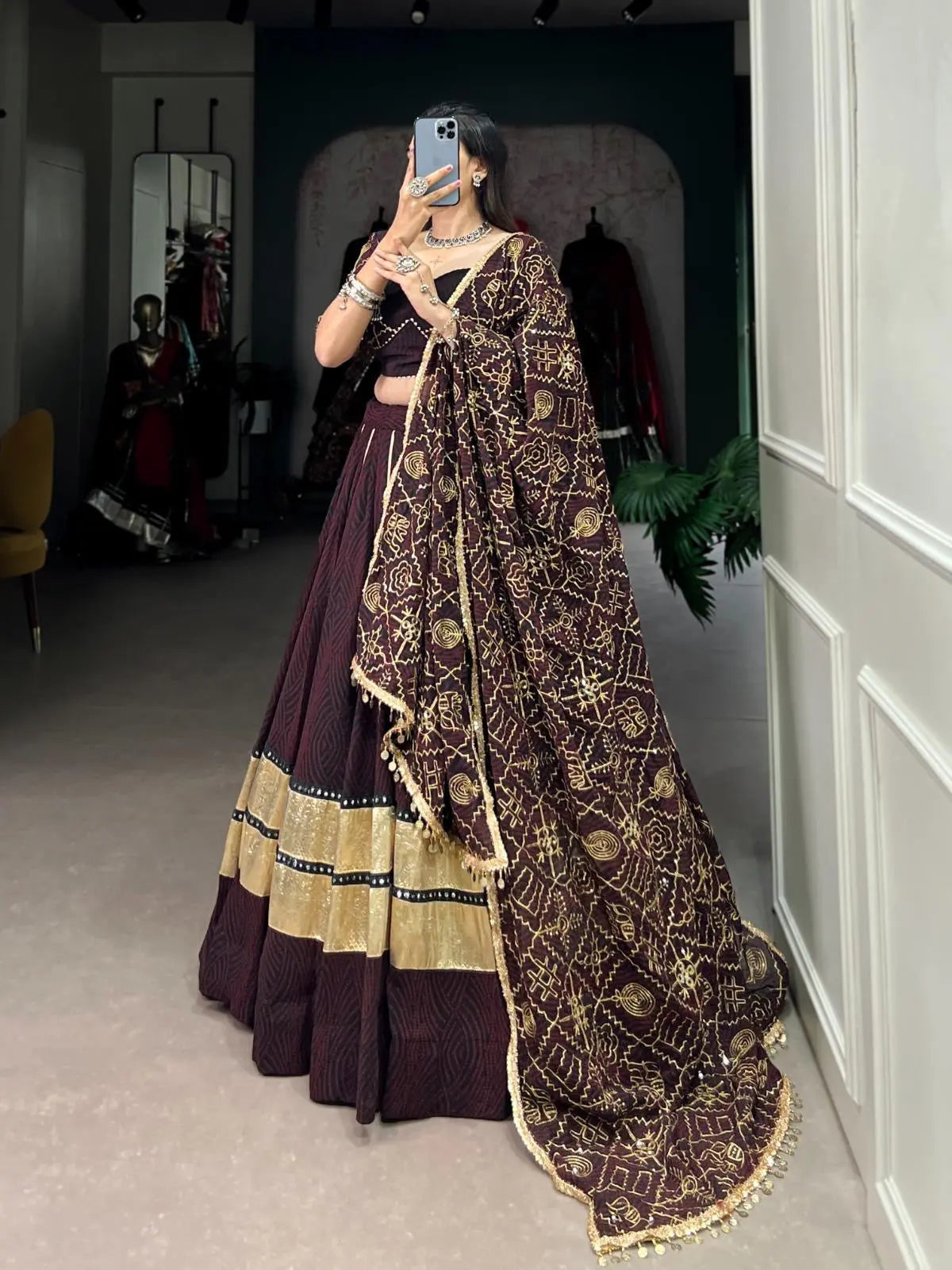 Georgette Bandhej Print with Embossed Print Mirror Work Designer Chaniya Choli (Ready to Wear)with Purse Ethenika.com
