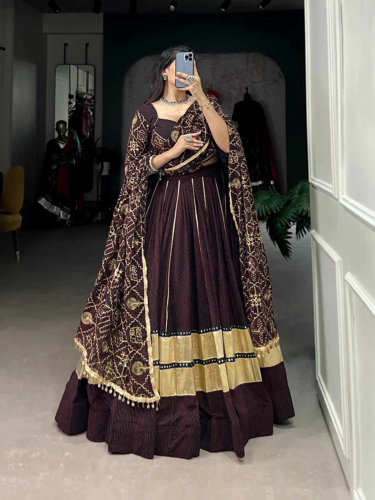 Georgette Bandhej Print with Embossed Print Mirror Work Designer Chaniya Choli (Ready to Wear)with Purse Ethenika.com