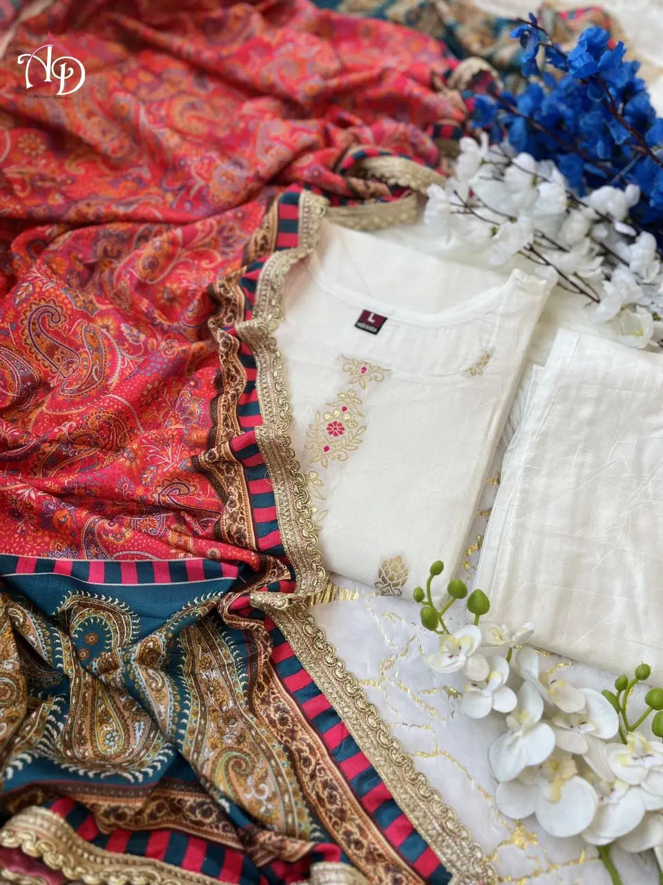 Jeckard Silk Embroidery Zari work Kurti Pant dupatta  Set - Premium  from Ethenika.com - Just INR 2590! Shop now at Ethenika.com 