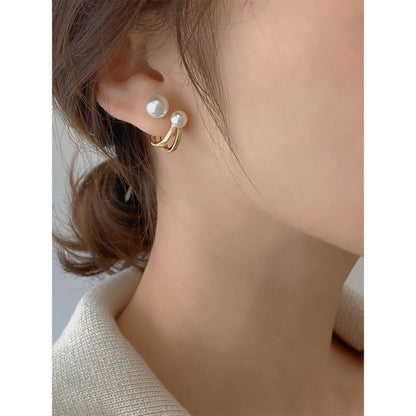 White  pearl twisted Pin Earrings JLT11262
