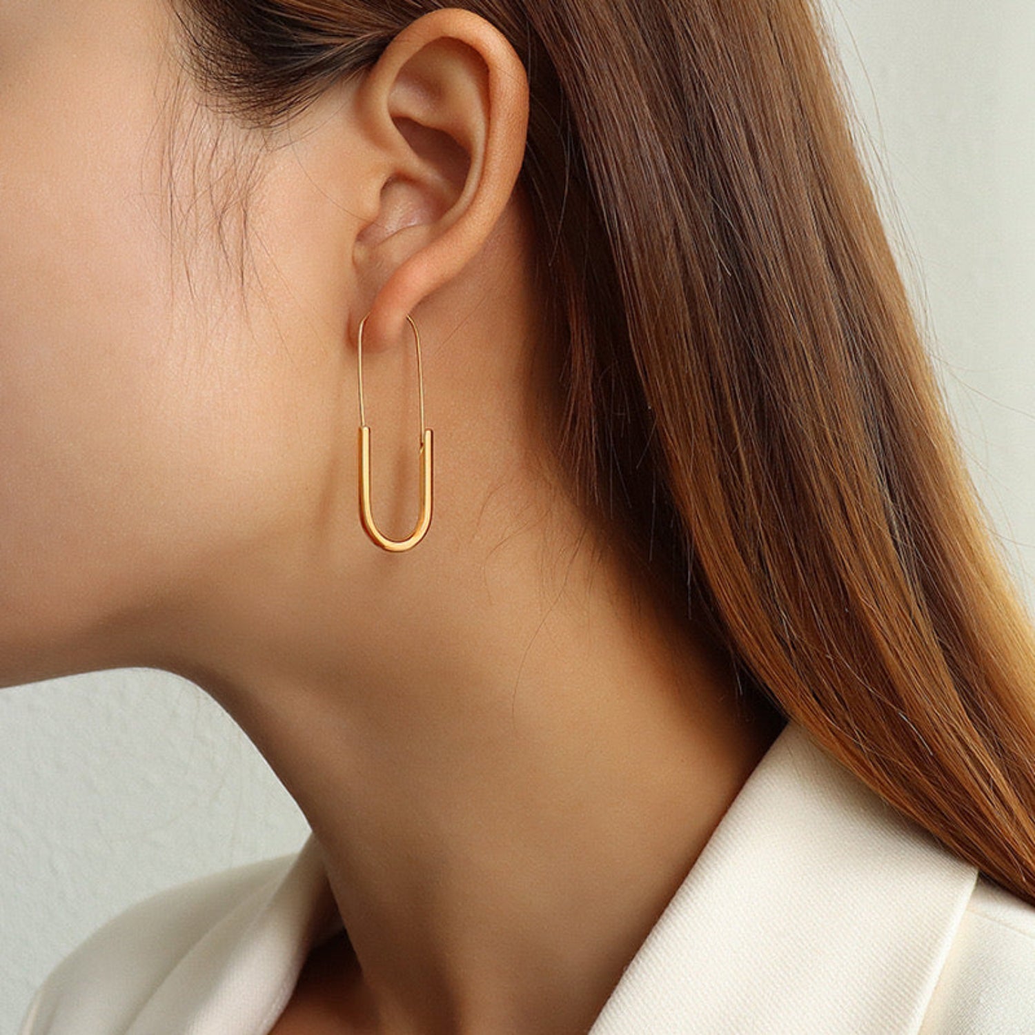 Minimalist Gold U-Shaped Drop Earrings JLT11662