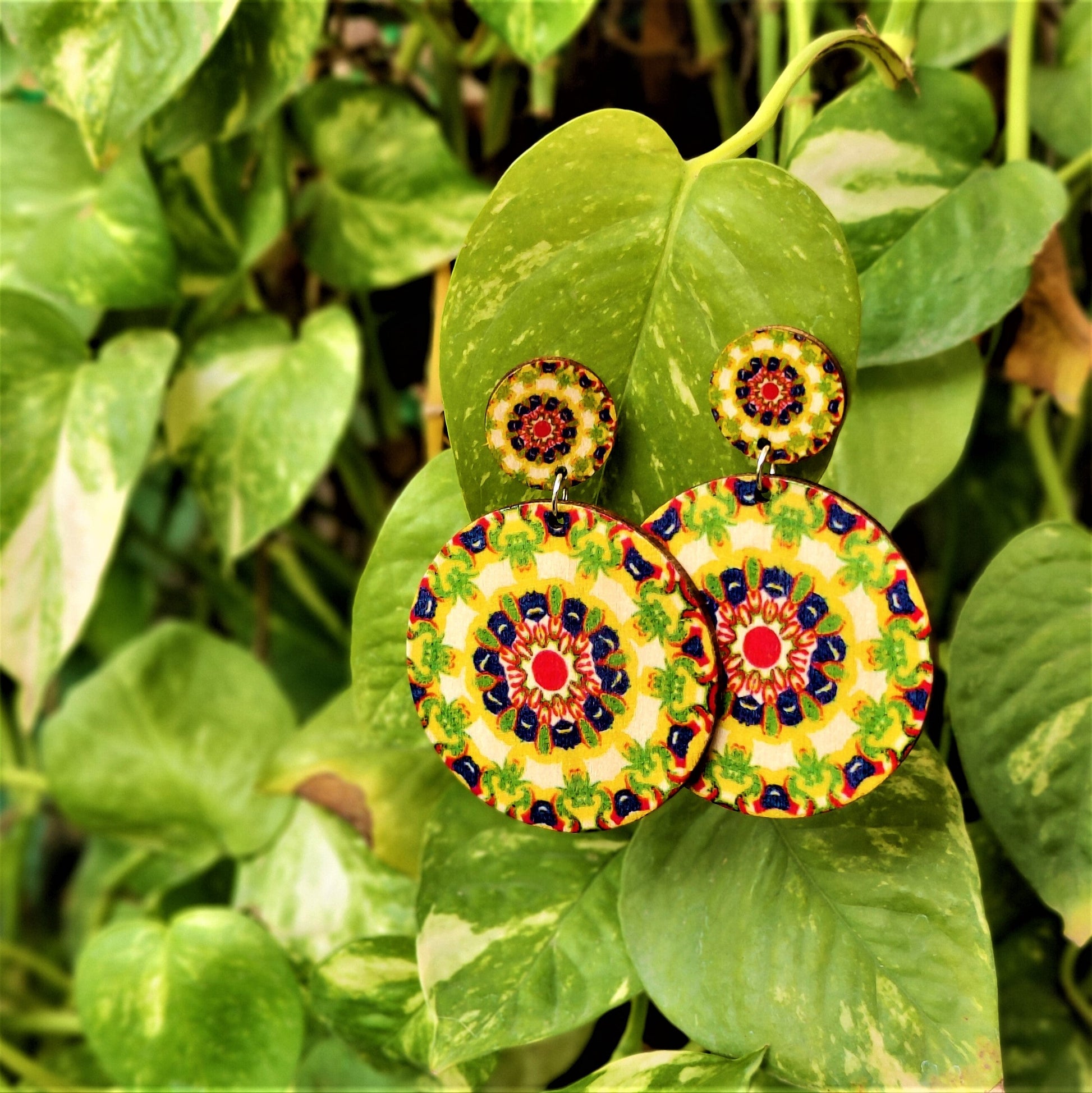 Circular Wooden Pattern Earrings Green Earrings casuals Ear Rings Earrings Trincket Jewellry Jewelry Jewellery