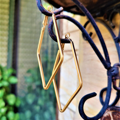 Golden Hoops Single Diamond Earrings antitarnish casuals Ear Rings Earrings party Trincket Jewellry Jewelry Jewellery
