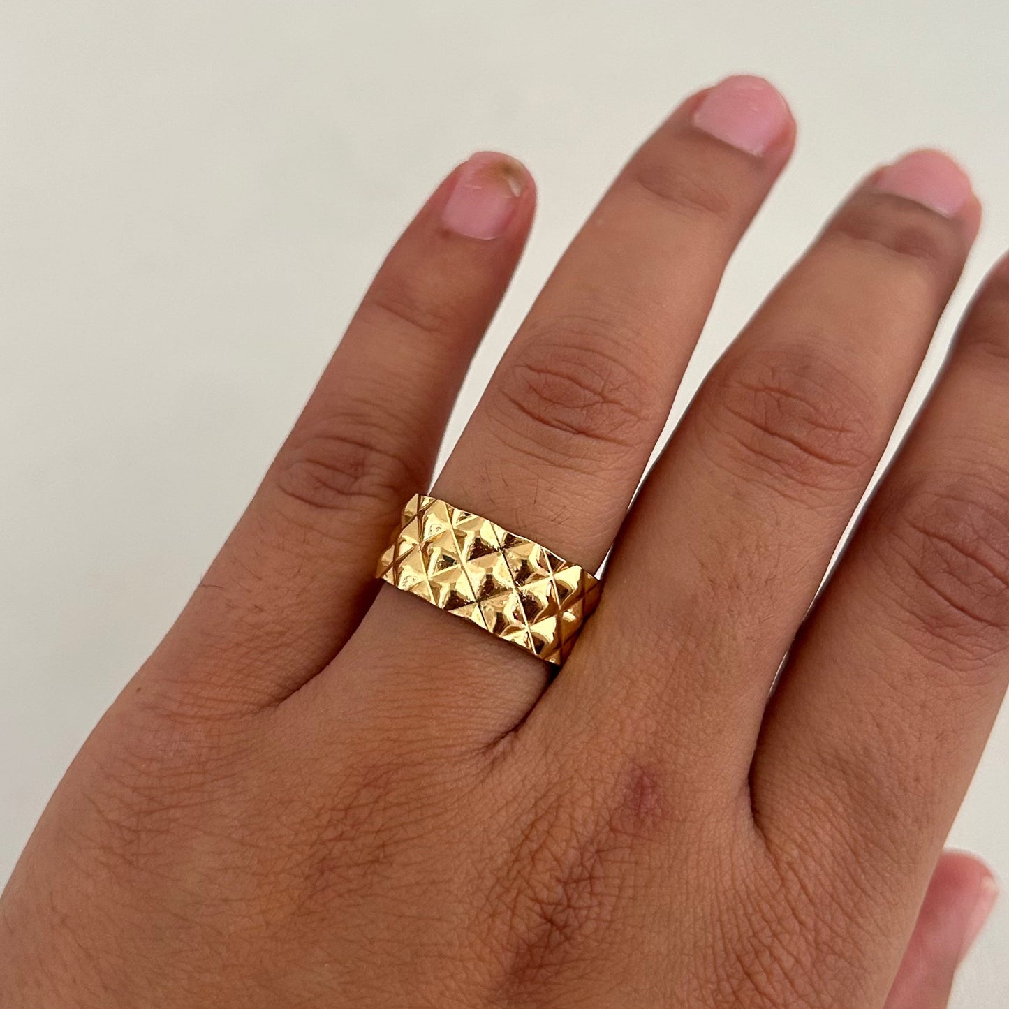Regal Bold Band Ring