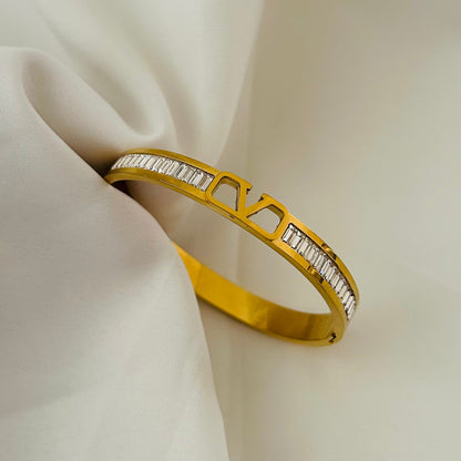 Sparkline Stud Bangle Bracelet
