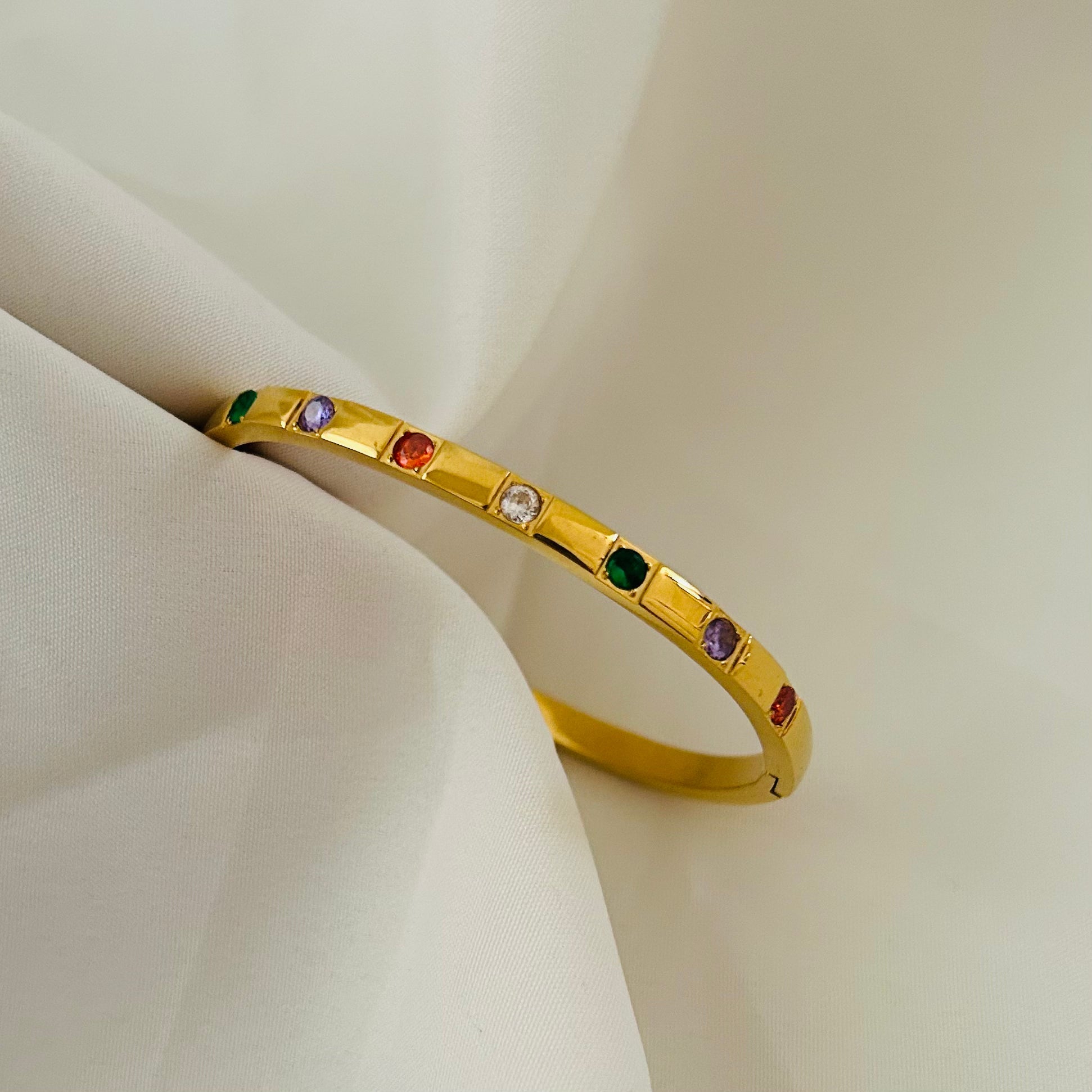 Prismatic Gleam Bracelet