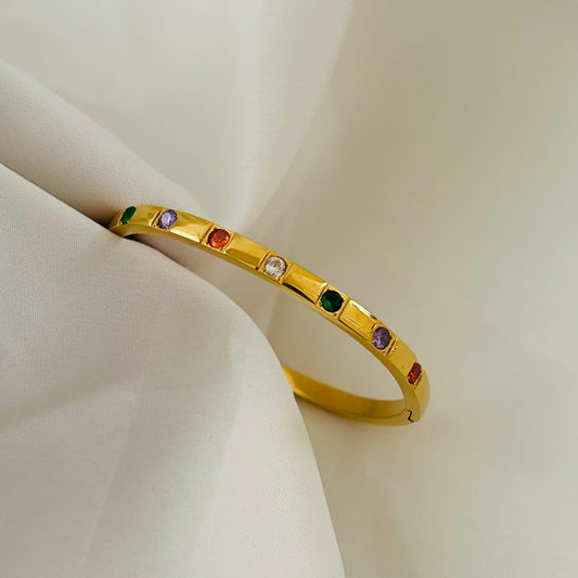 Prismatic Gleam Bracelet