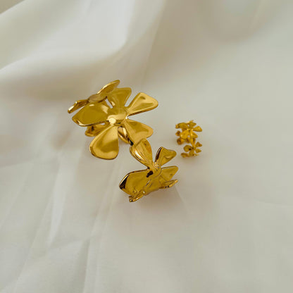Ribbon Bloom Cuff Set
