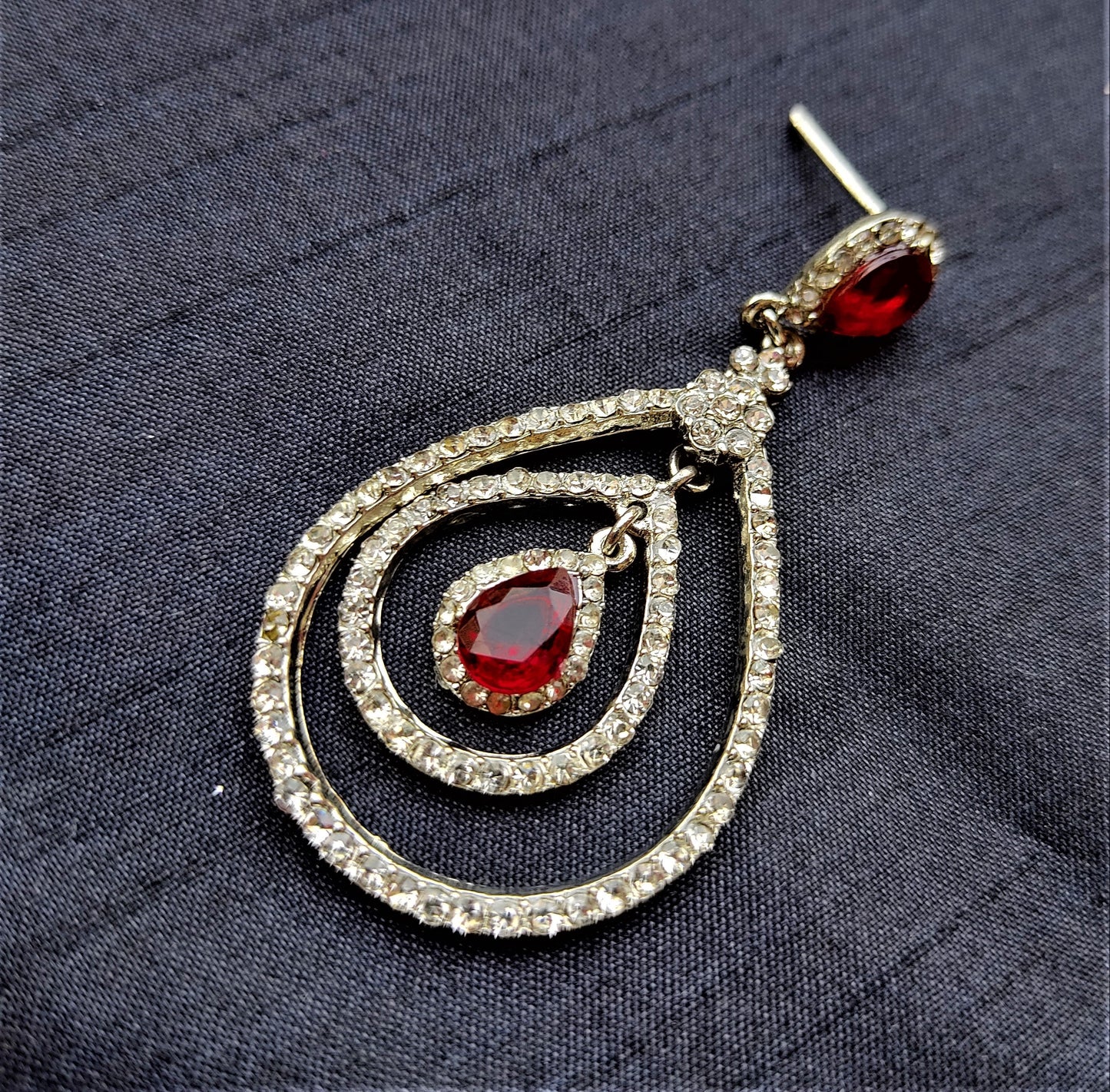 White and Red Small Stone Earrings Earrings Ear Rings Earrings ethnic party Trincket Jewellry Jewelry Jewellery