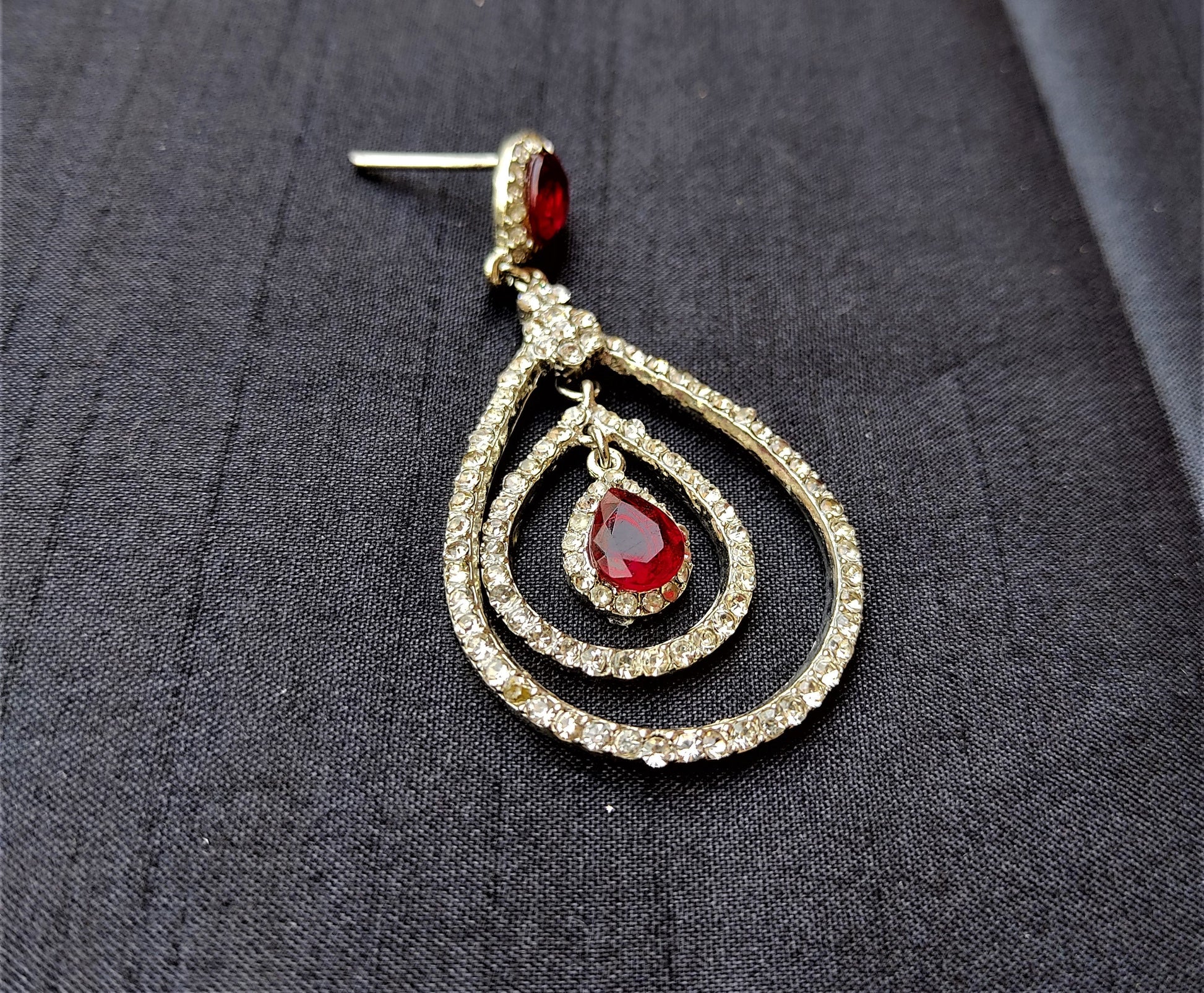 White and Red Small Stone Earrings Earrings Ear Rings Earrings ethnic party Trincket Jewellry Jewelry Jewellery