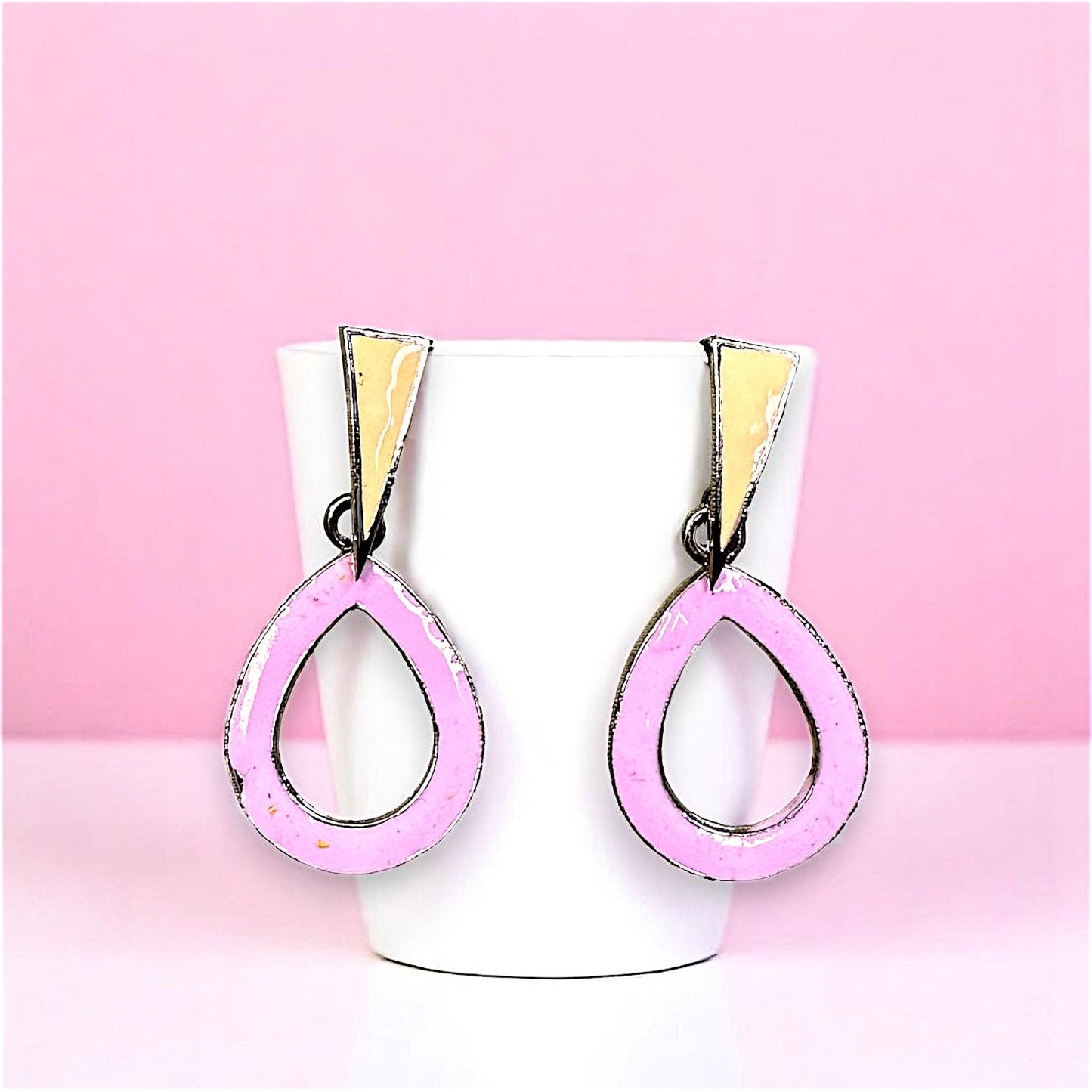Funk Up Your Style with Colorful Earrings! Pink Drop Earrings casuals Ear Rings Earrings office Trincket Jewellry Jewelry Jewellery