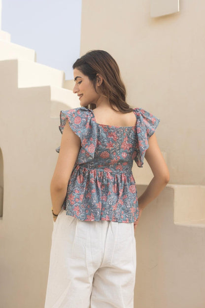 GRASSFIELD TOP