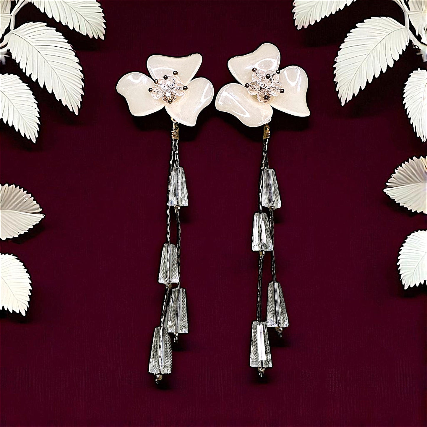 Big flower Earrings with Rice Stones White Earrings bead Ear Rings Earrings party Trincket Jewellry Jewelry Jewellery