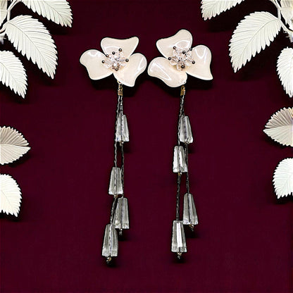 Big flower Earrings with Rice Stones White Earrings bead Ear Rings Earrings party Trincket Jewellry Jewelry Jewellery