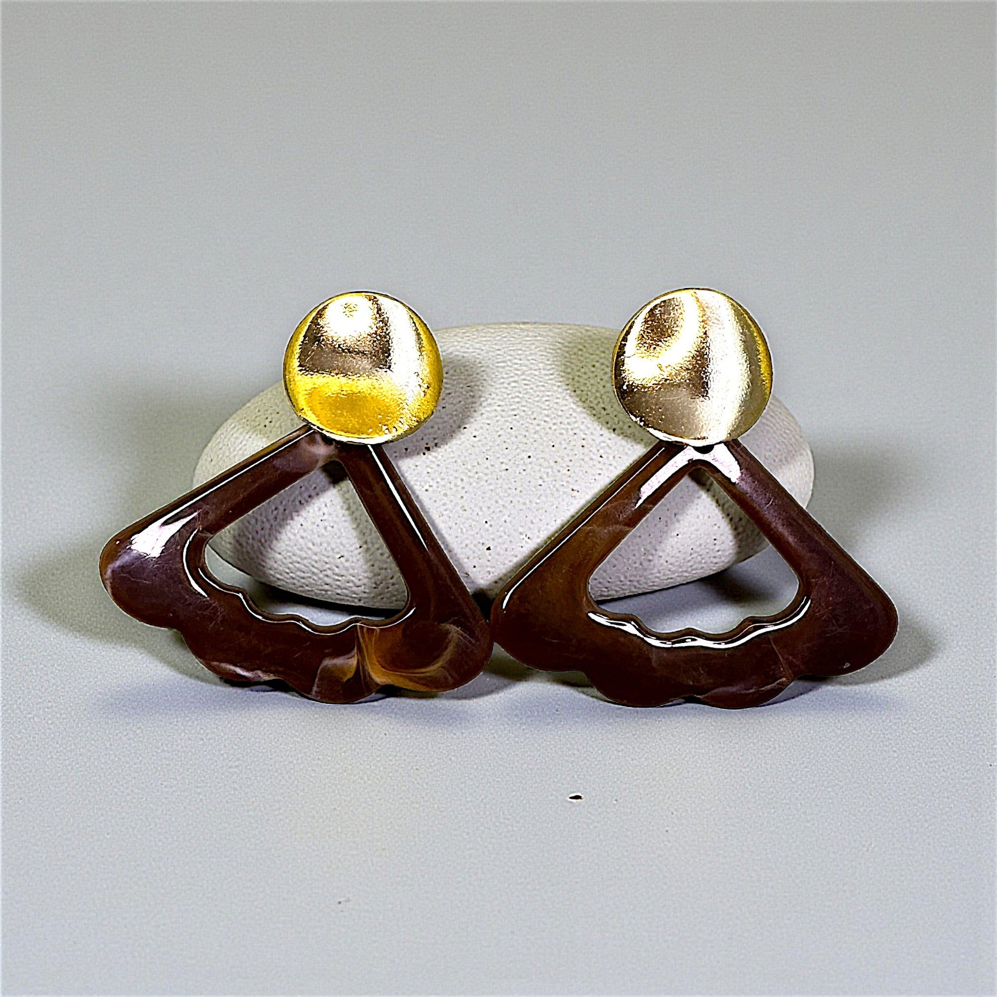 Triangle Shaped Wavy Earrings Brown Earrings casuals Ear Rings Earrings office Trincket Jewellry Jewelry Jewellery