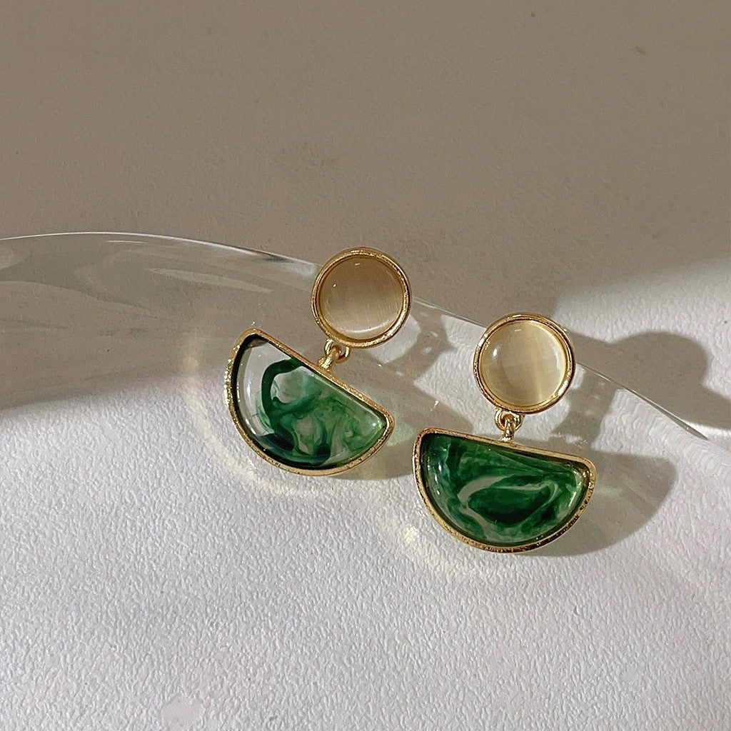 Vintage Emerald Resin Semi-Circle Drop Earrings JLT13648