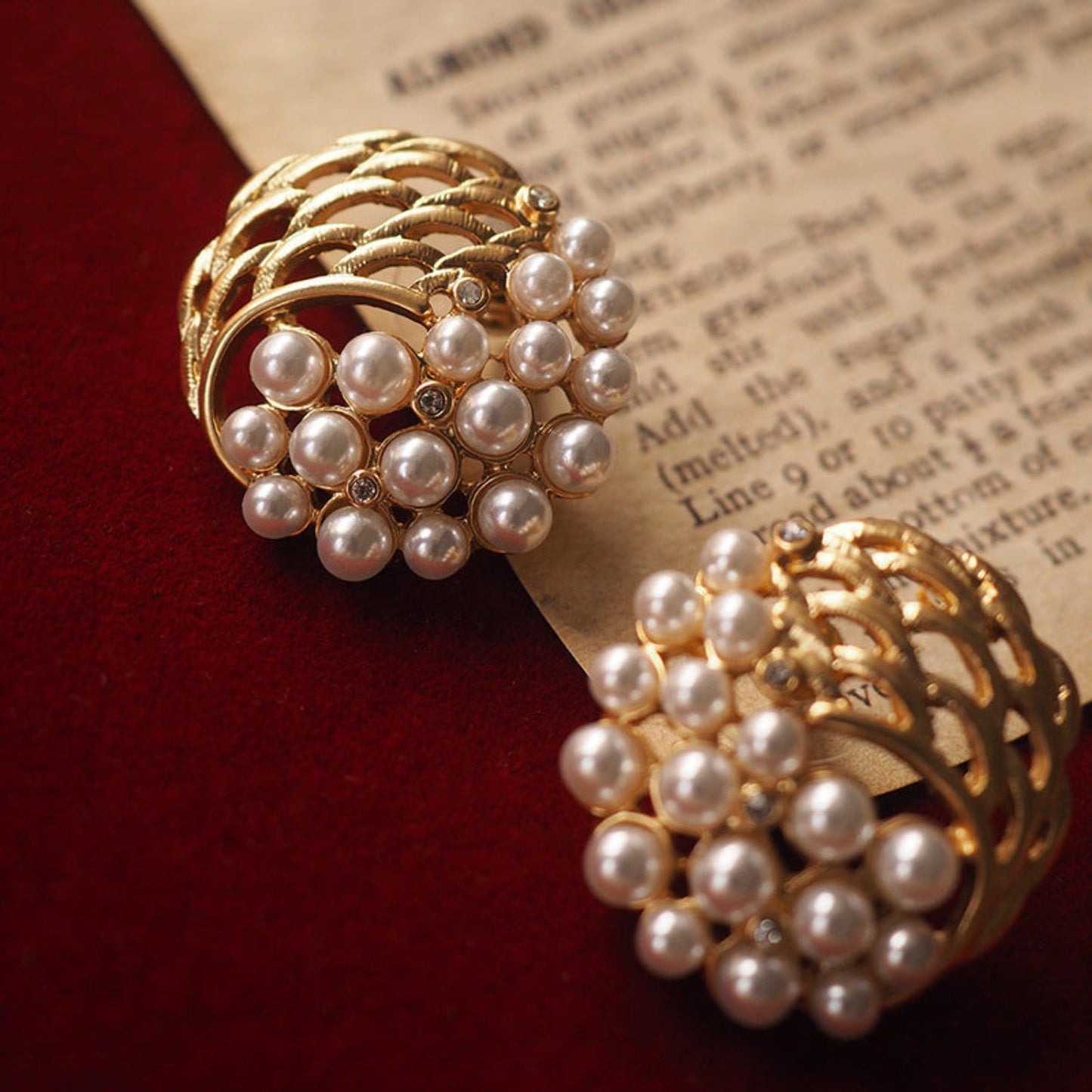 Pearl Cluster Filigree Shell Earrings JLT13650