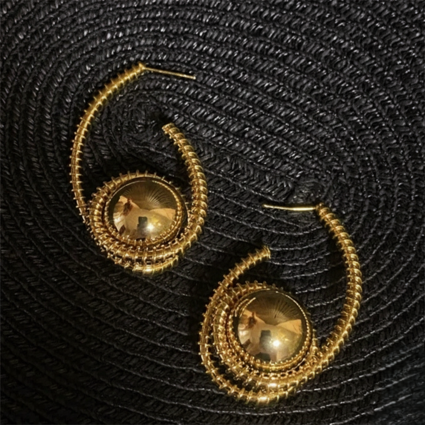 Gold Spiral Basket Hoop Earrings JLT13578