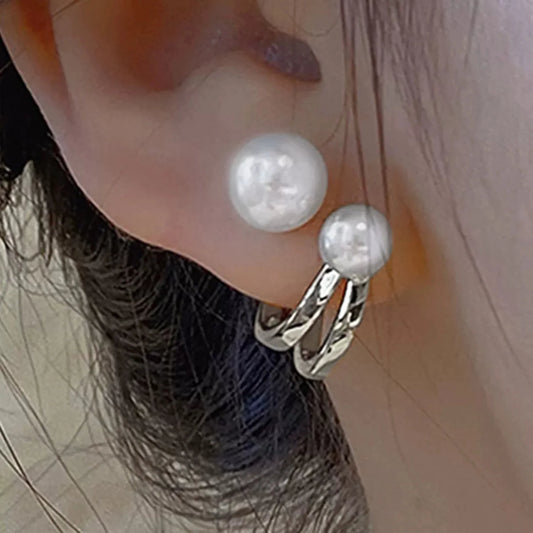 White pearl twisted Pin Earrings JLT13640