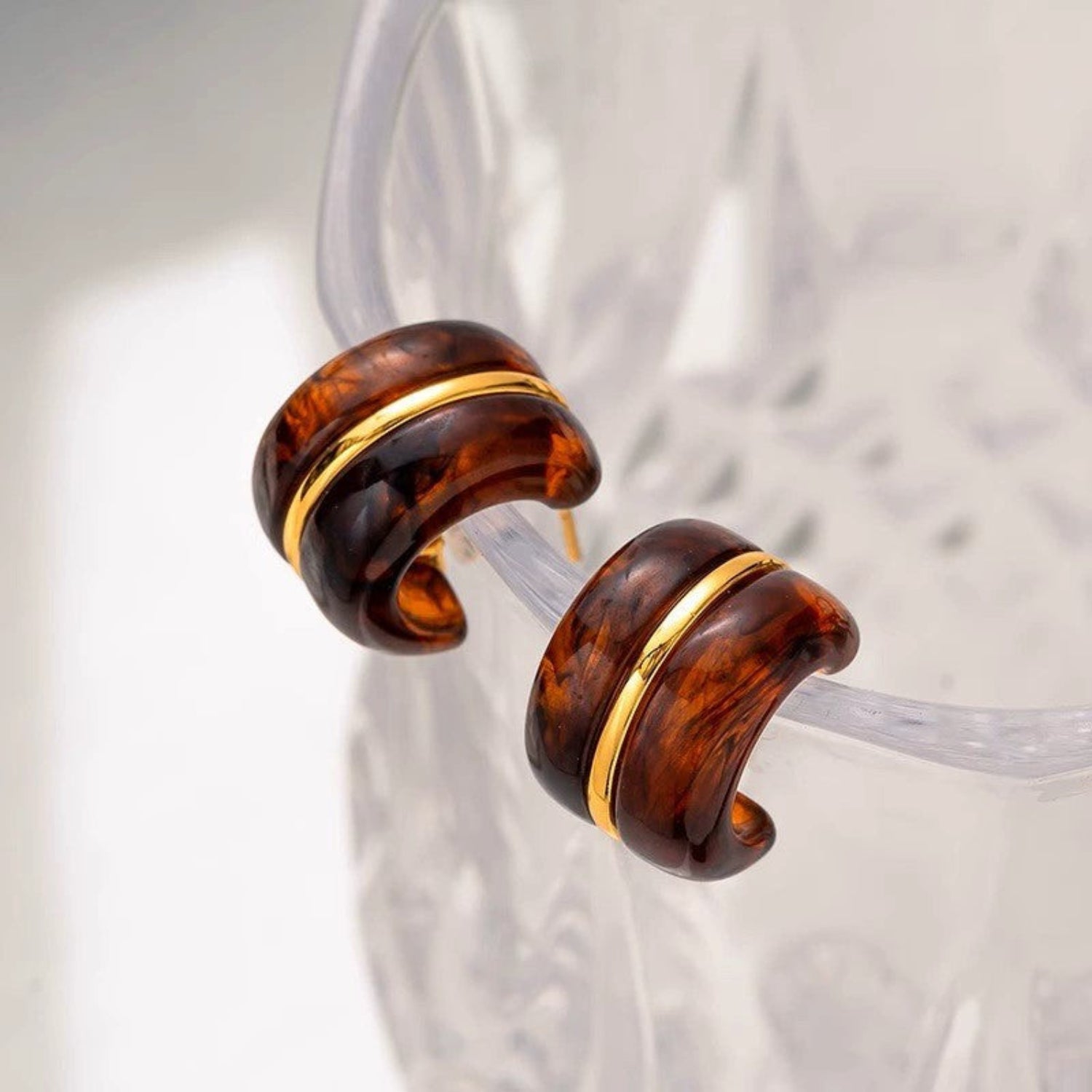 Modern Brown Resin Hoops JLT13675