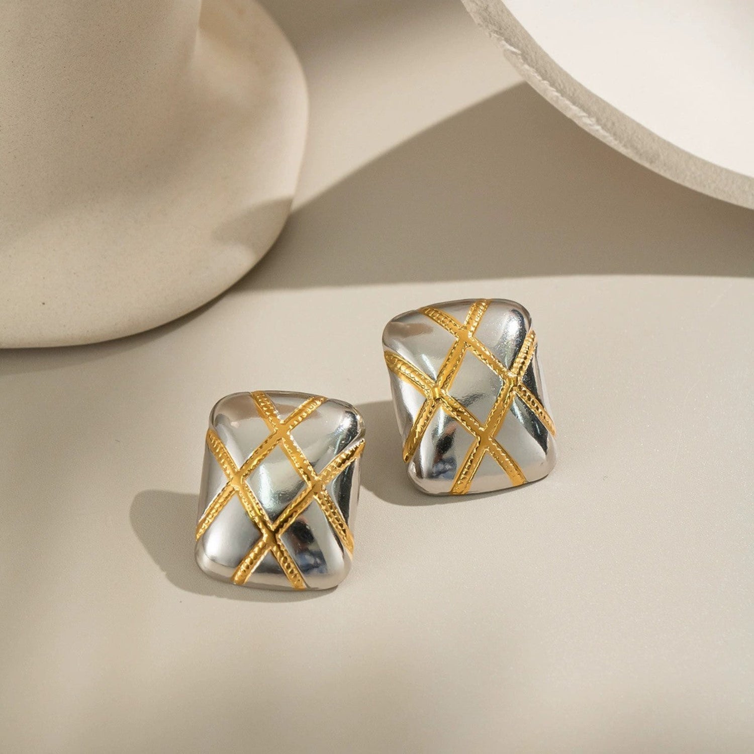 Two Tone Lattice Rectangular Studs JLT13685