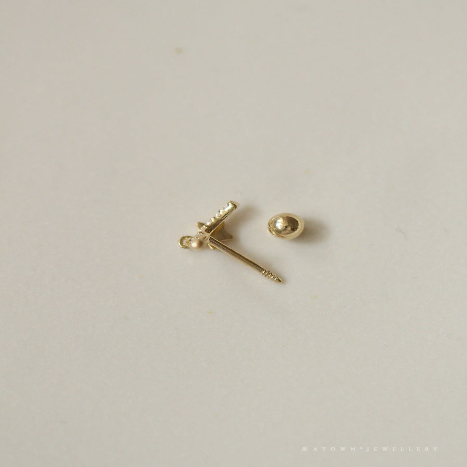 Gold Crystal Star Moon Stud JLT13798