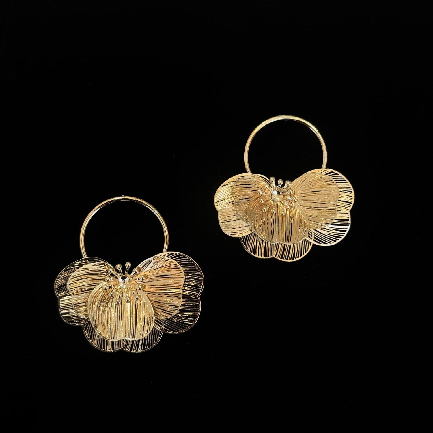 Gold Textured Floral Hoop Earrings JLT13802