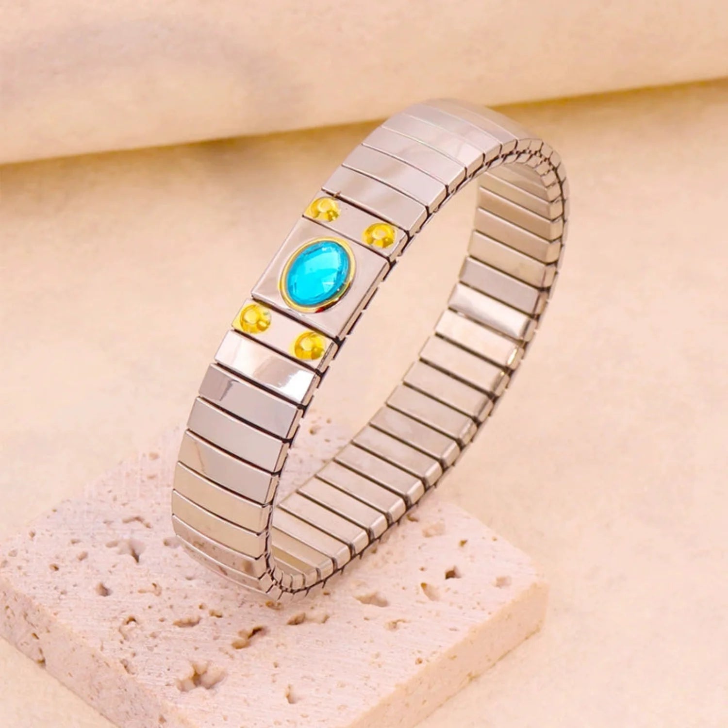 Silver-Toned Stretch Band Bracelet with Turquoise Oval Stone & Yellow Crystal Accents JLTB0858