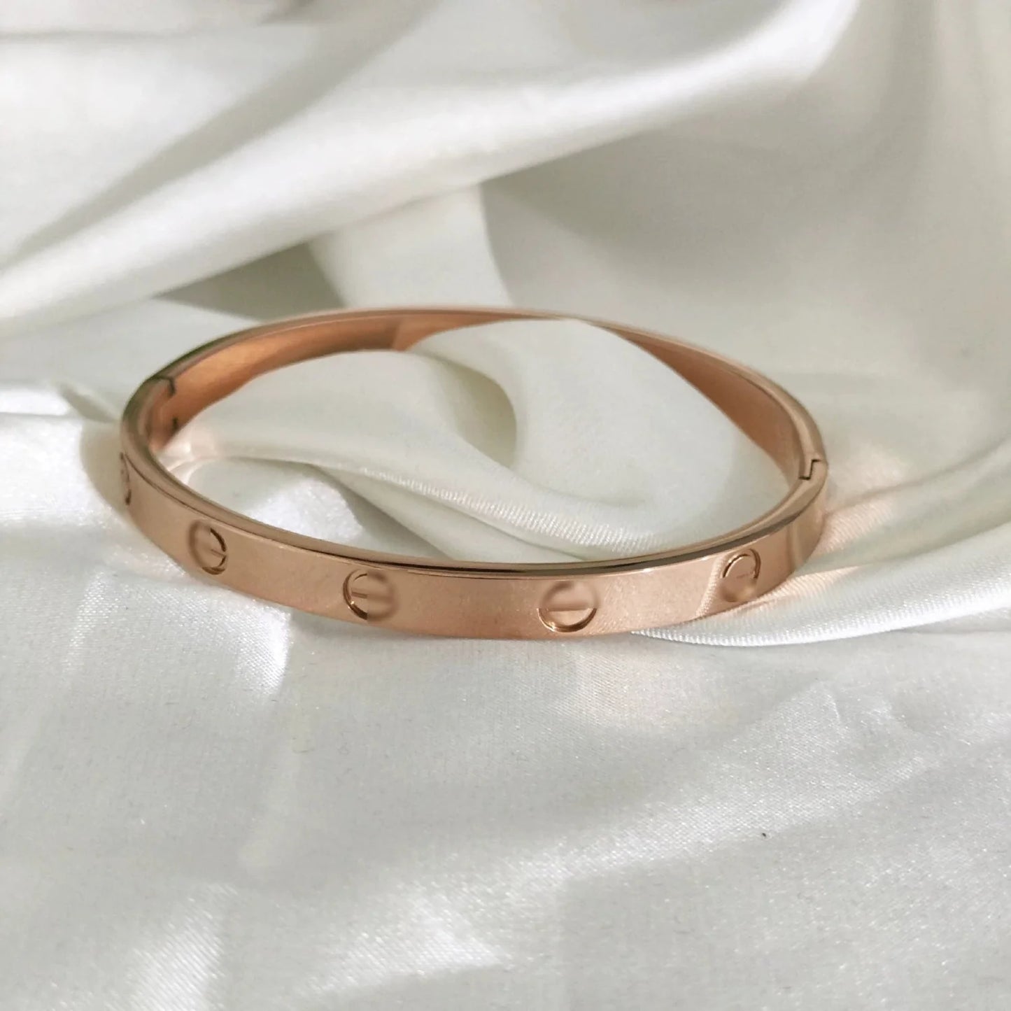 Just Lil Things Classic Rose-Gold Screw Motif Bangle JLTB0874