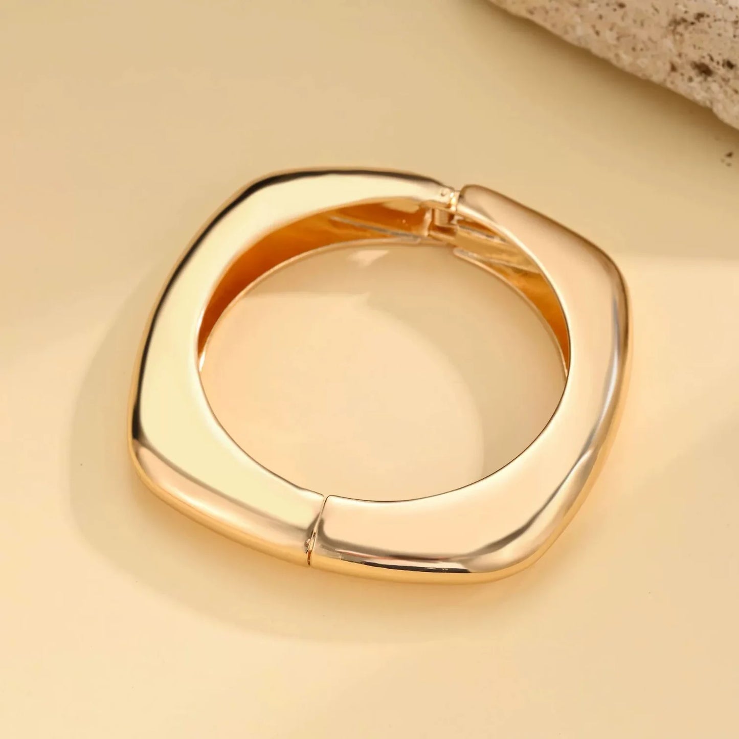 Just lil Things Sleek Gold Oval Bangle – Minimalist Polished Design JLTB0888