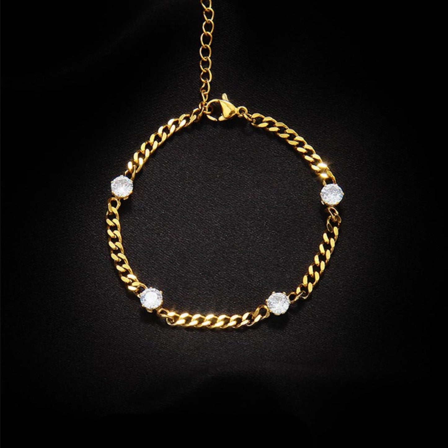 Gold Curb Chain Crystal Bracelet JLTB1048