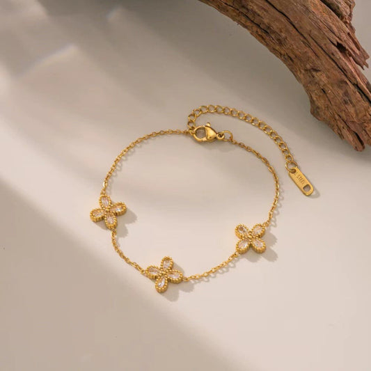 Gold Clover Crystal Station Bracelet JLTB1061