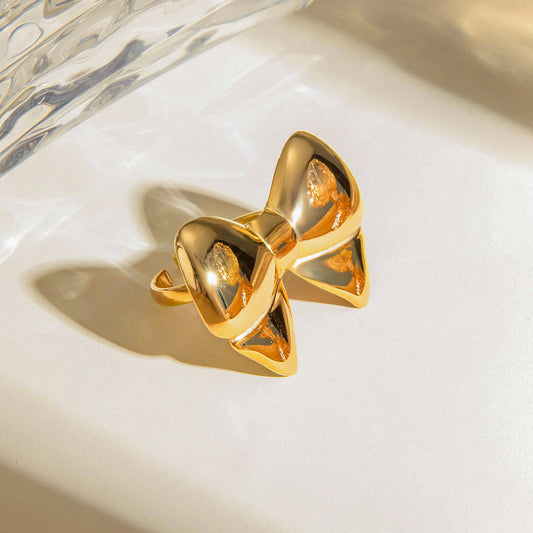 Golden Bow Statement Adjustable Ring JLTR0525