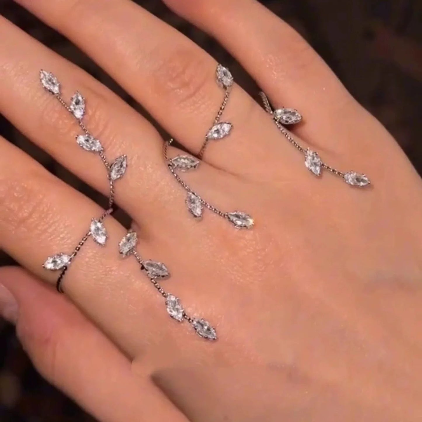 Enchanted Vine Multi-Finger Ring JLTR0646