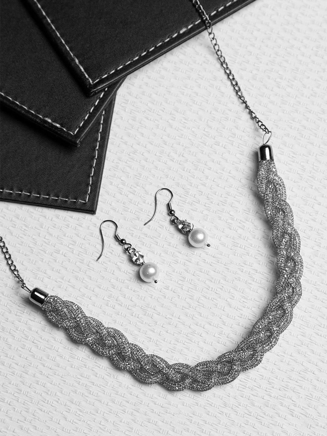Priyaasi Silver Plated Meshed Jewellery Set