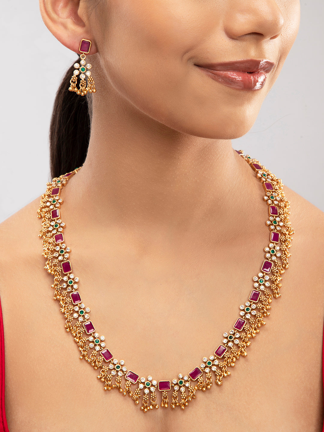 Priyaasi Stone Studded Gold Plated Floral Jewellery Set