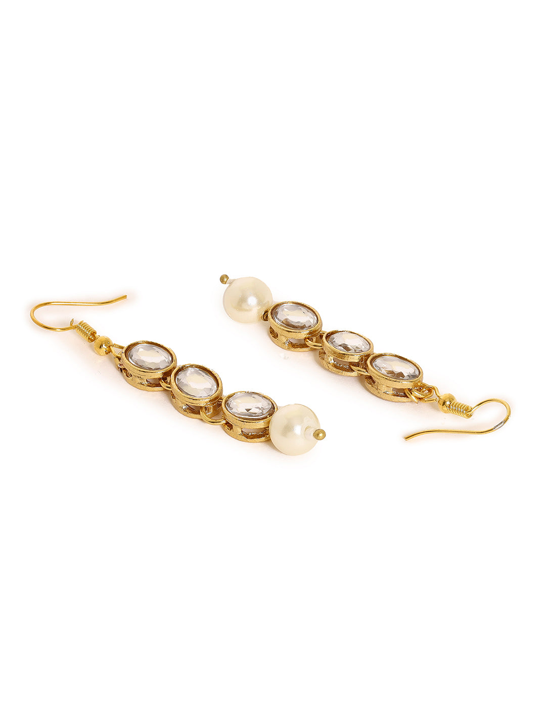 Priyaasi Elegance in Harmony with Kundans and Pearls Jewellery Set