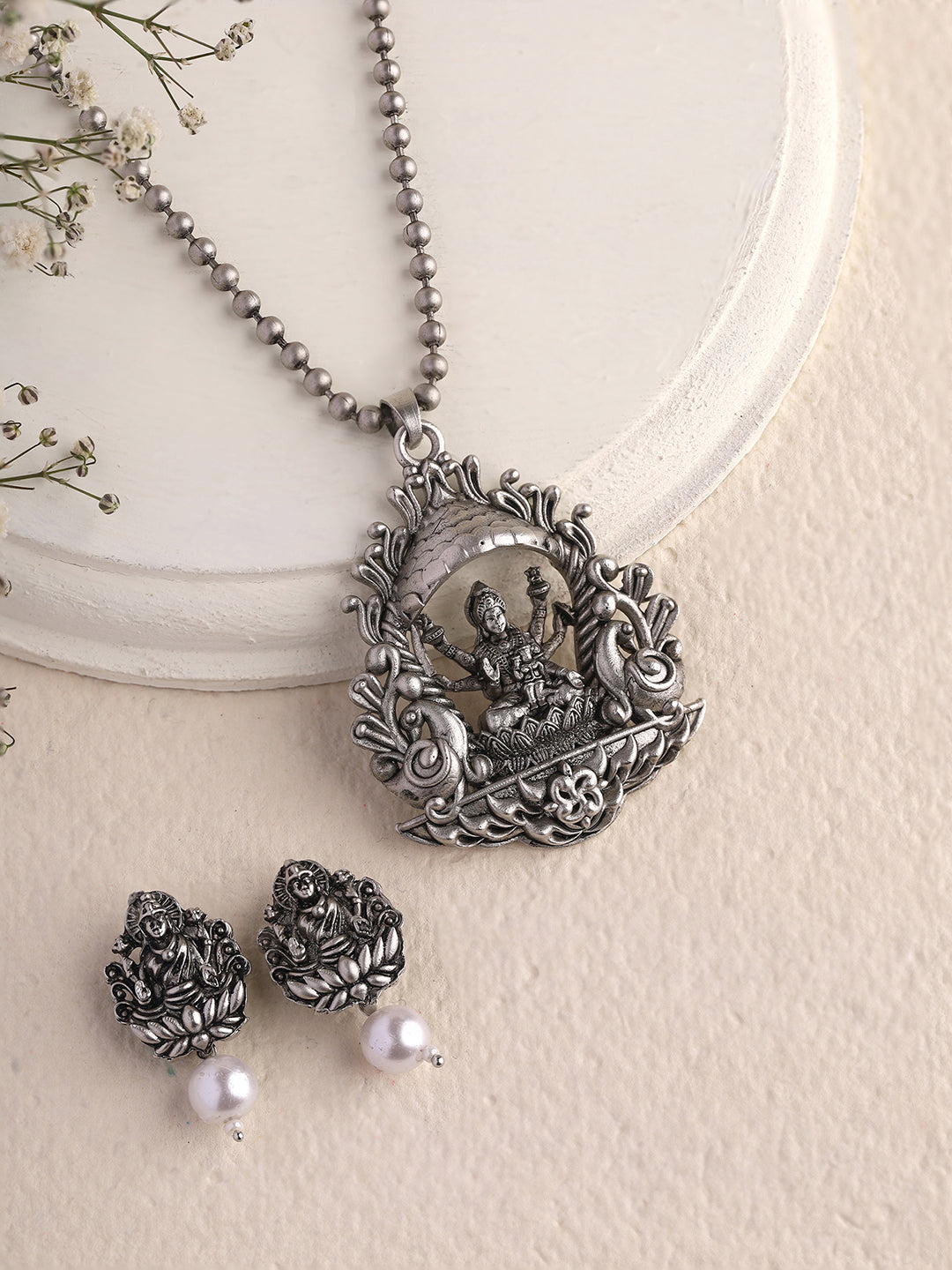 Priyaasi Temple Model Jewellery Set