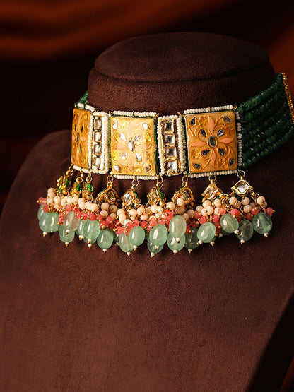 Peach Geometric style with Emerald Beads Gold Plated Necklace with Kundan Drop Pattern Earrings Jewellery Set