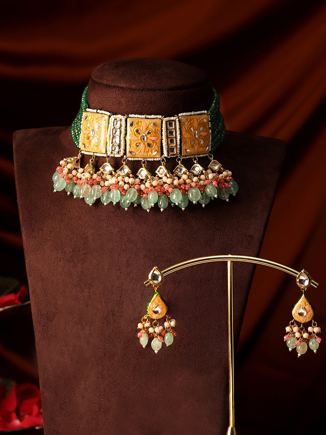 Peach Geometric style with Emerald Beads Gold Plated Necklace with Kundan Drop Pattern Earrings Jewellery Set